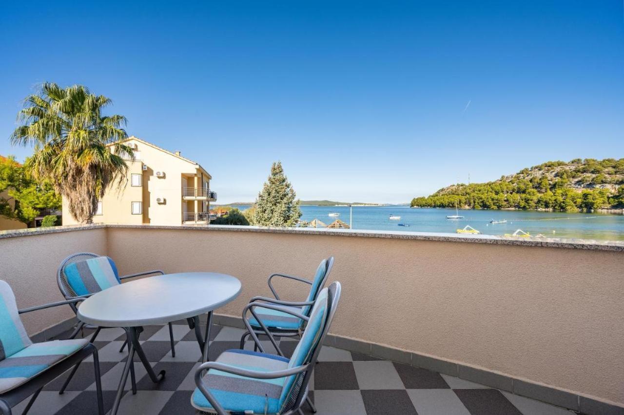 Villa Australia Жаборич Екстериор снимка