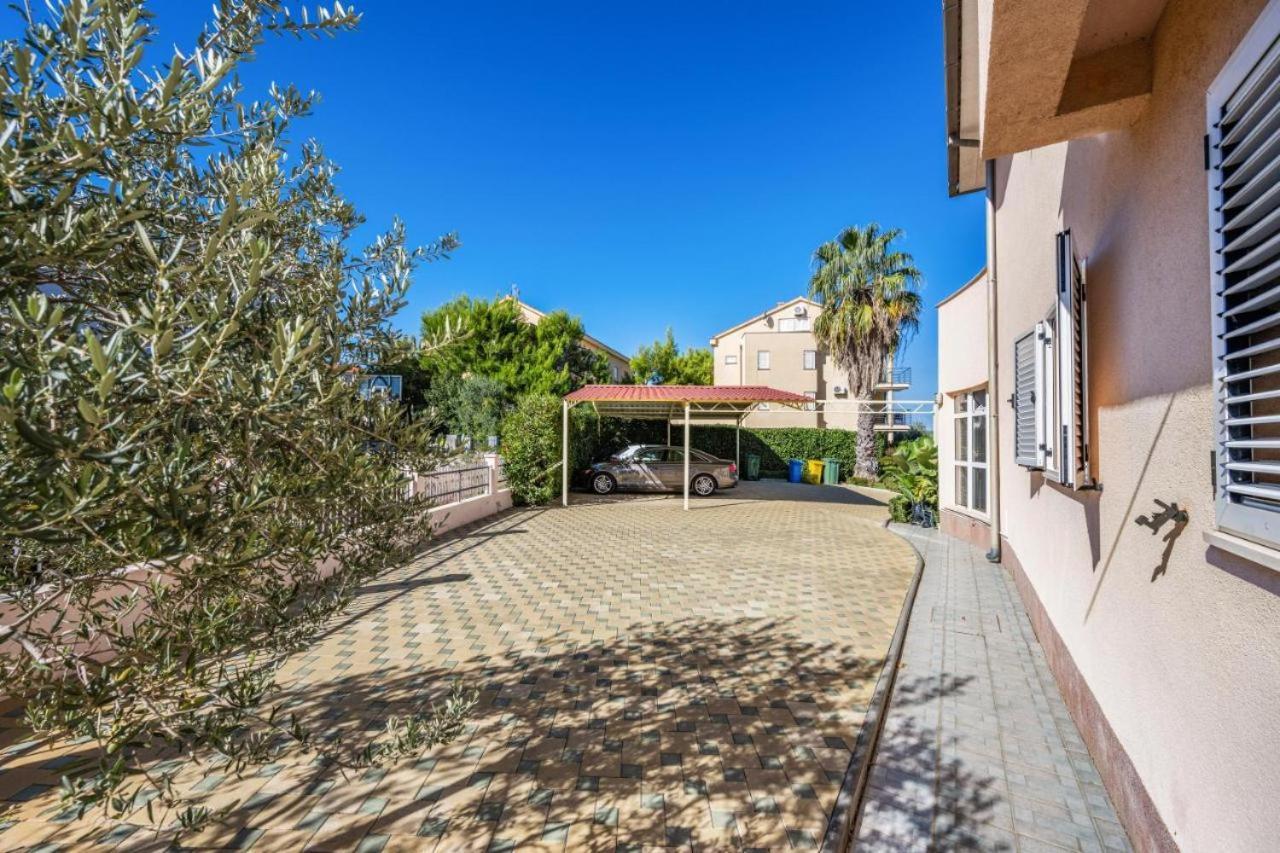 Villa Australia Жаборич Екстериор снимка
