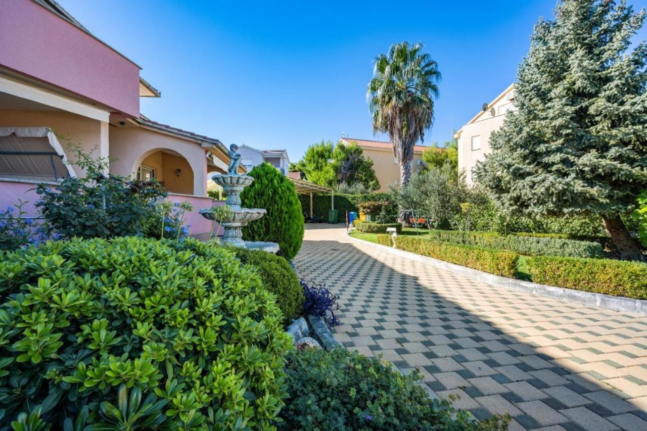 Villa Australia Жаборич Екстериор снимка