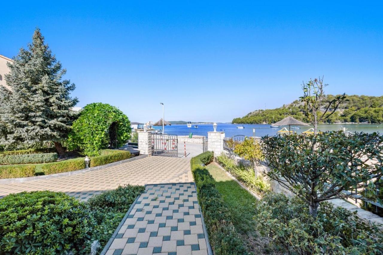 Villa Australia Жаборич Екстериор снимка