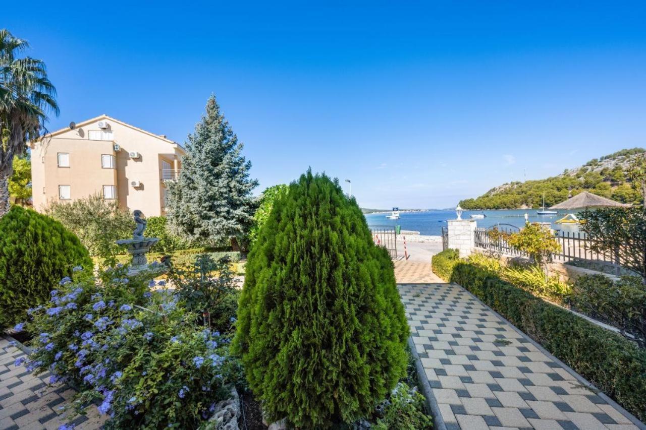 Villa Australia Жаборич Екстериор снимка