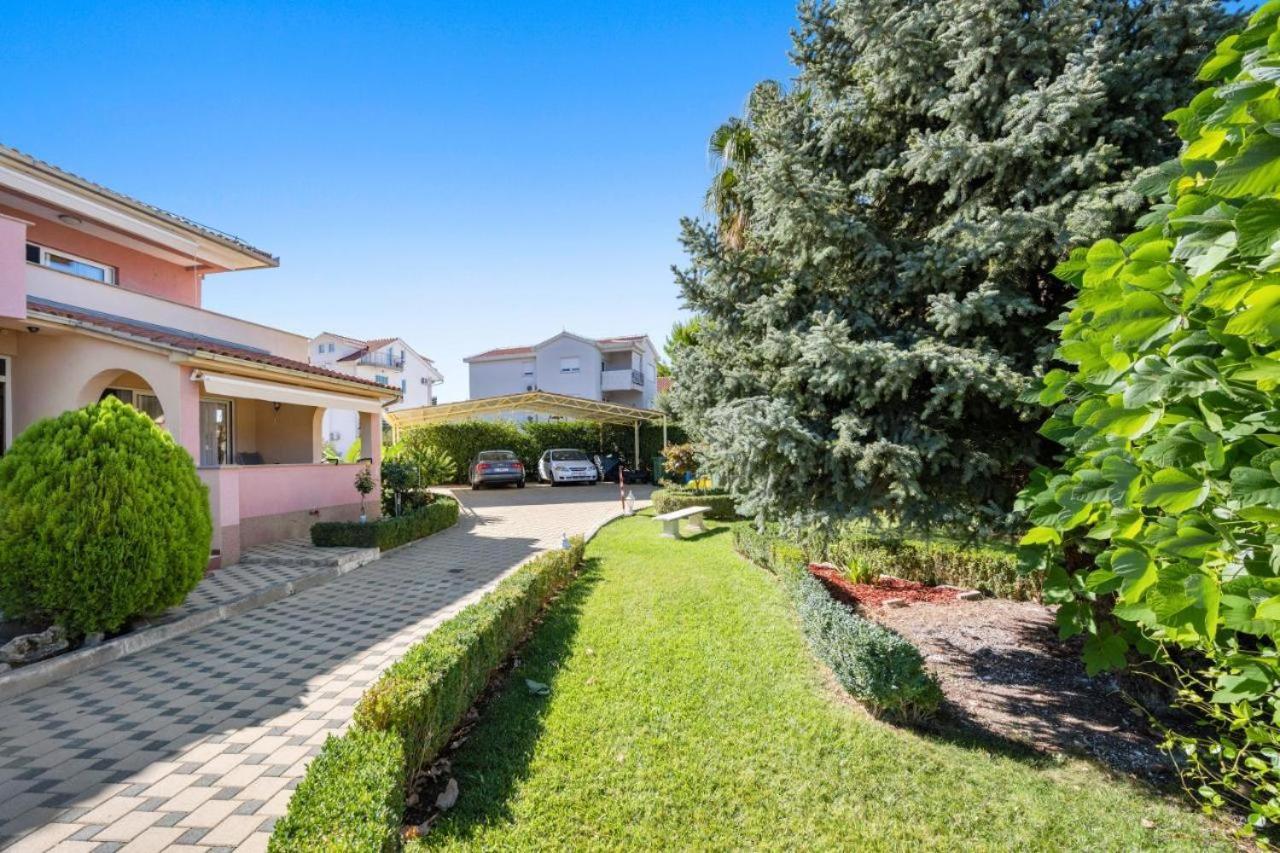 Villa Australia Жаборич Екстериор снимка