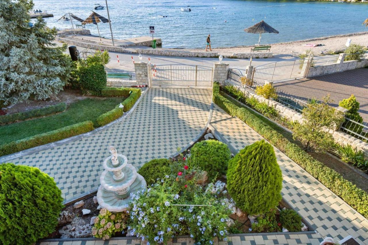 Villa Australia Жаборич Екстериор снимка